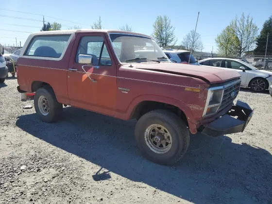 1985 Ford Bronco 4WD Custom
