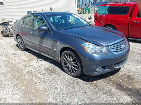 2009 INFINITI M35