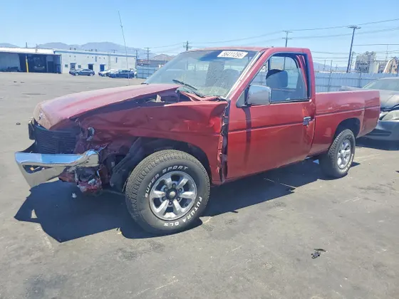 1996 Nissan Trucks 2WD XE