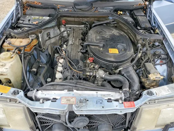 1992 Mercedes-Benz 300 Series 300E