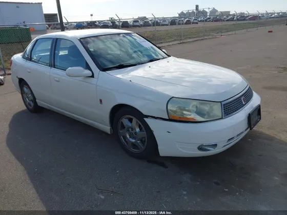 2004 Saturn L 3