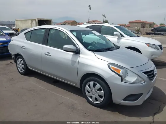 2019 Nissan Versa Sedan S