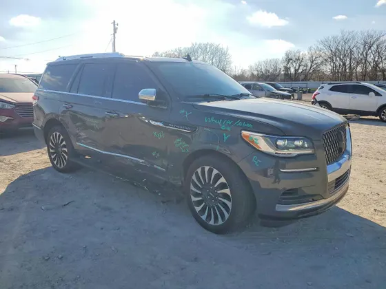 2023 Lincoln Navigator Black Label