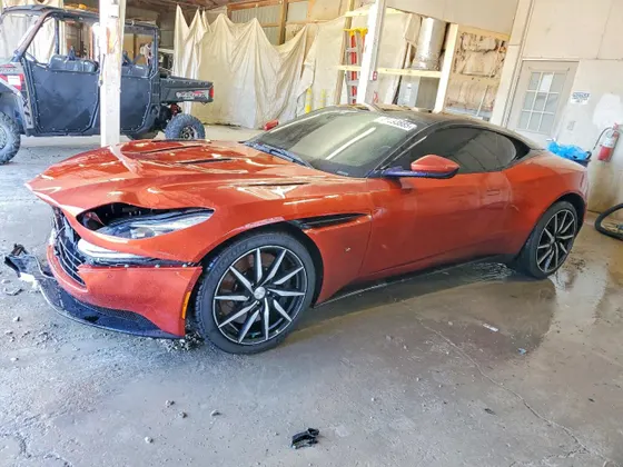 2017 Aston Martin DB11