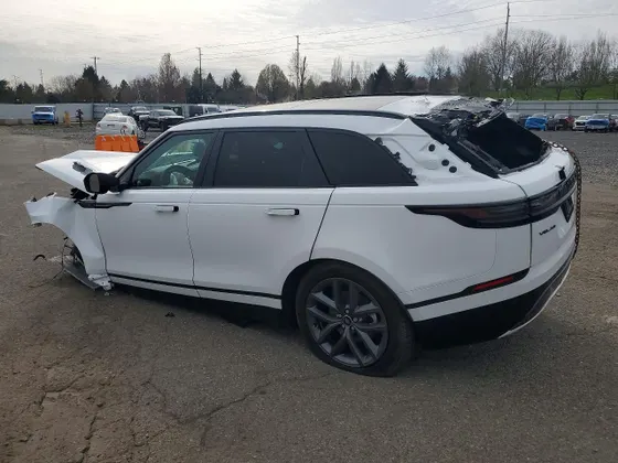 2026 Land Rover Range Rover Velar Dynamic SE