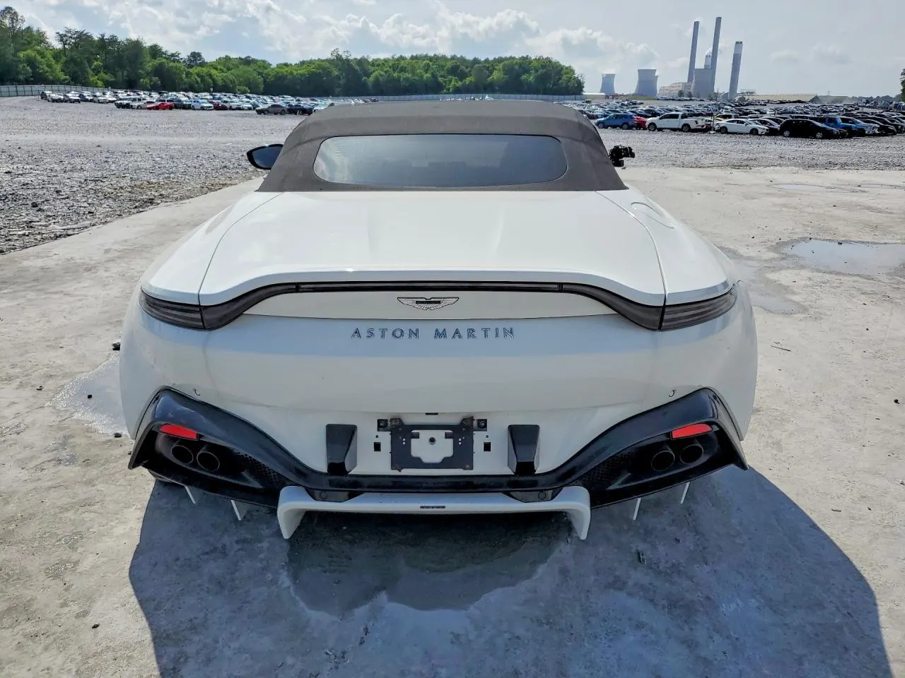 2022 Aston Martin Vantage