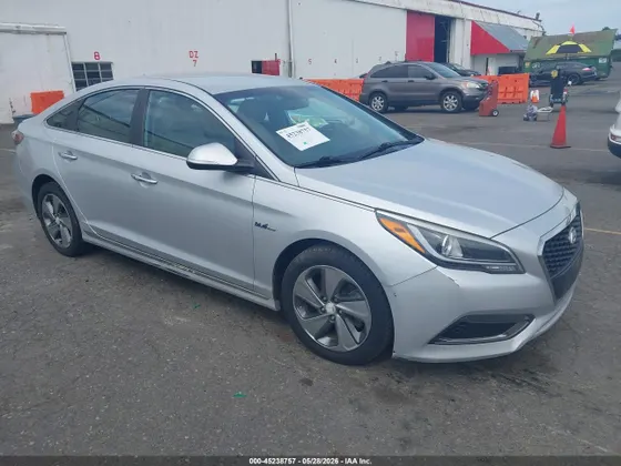 2016 Hyundai Sonata Hybrid Limited