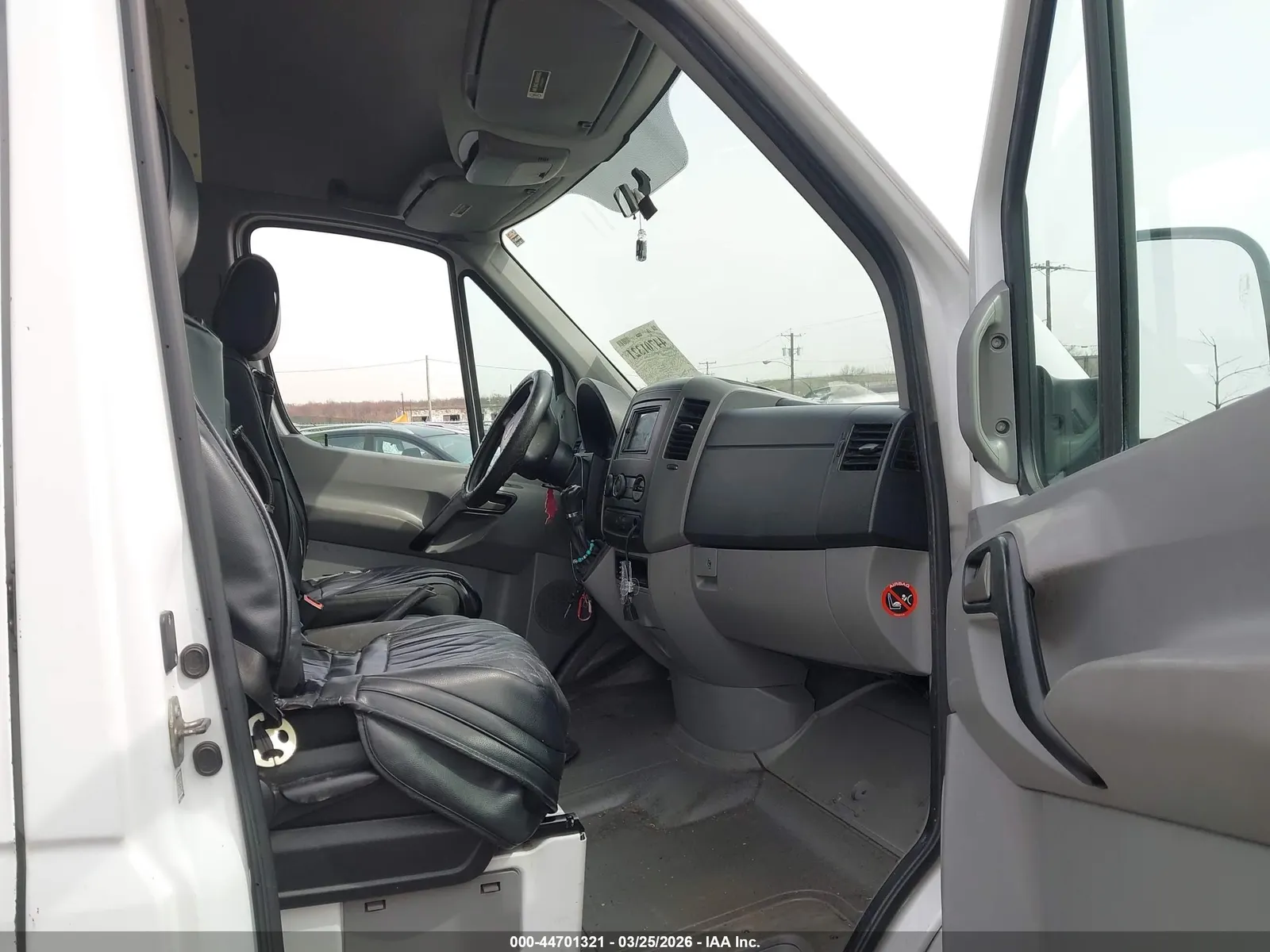 2016 Freightliner SPRINTER HIGH ROOF/HIGH ROOF