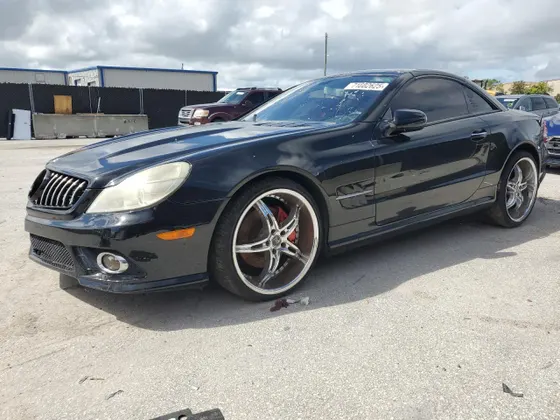 2011 Mercedes-Benz SL-Class SL 550