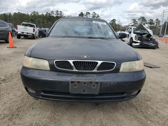 1999 Daewoo Nubira CDX