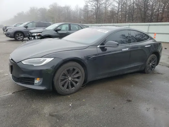 2018 Tesla Model S 75D