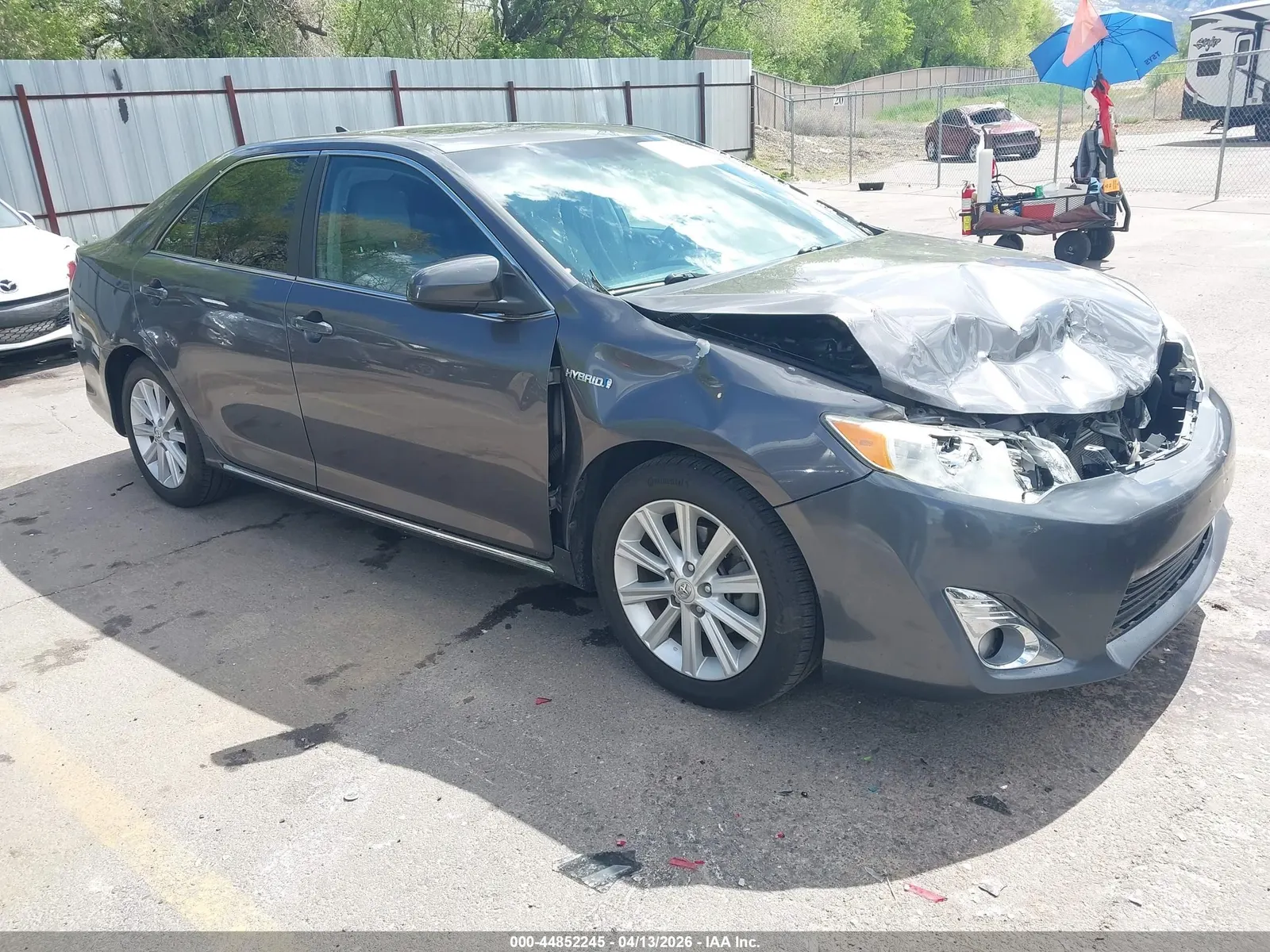 2014 Toyota Camry Hybrid LE