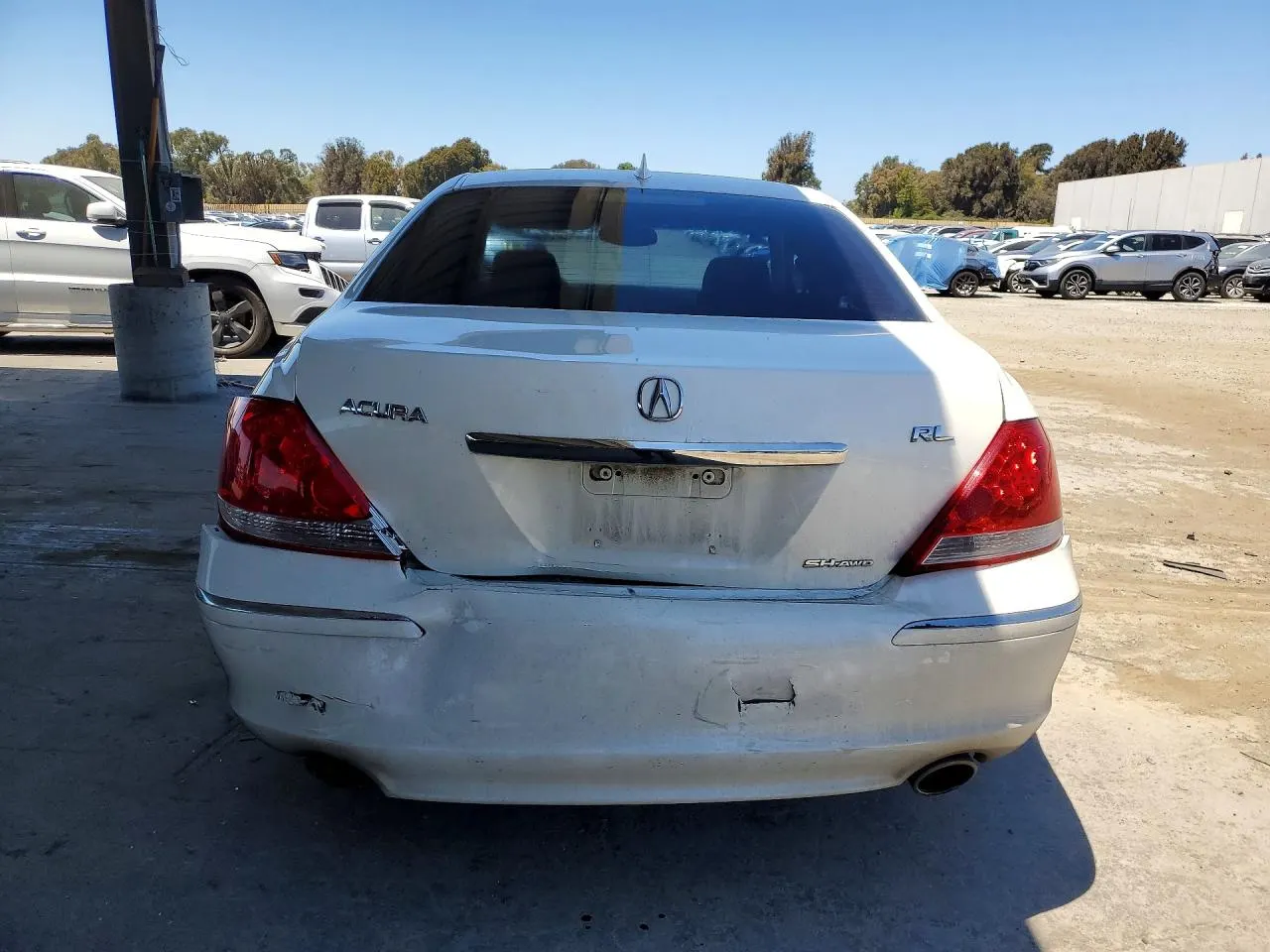 2005 Acura RL