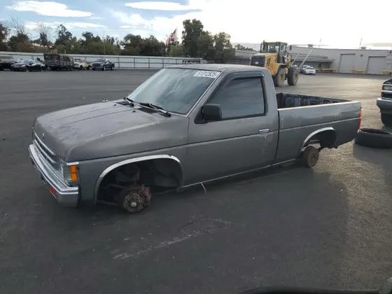 1987 Nissan Regular Bed 2WD E