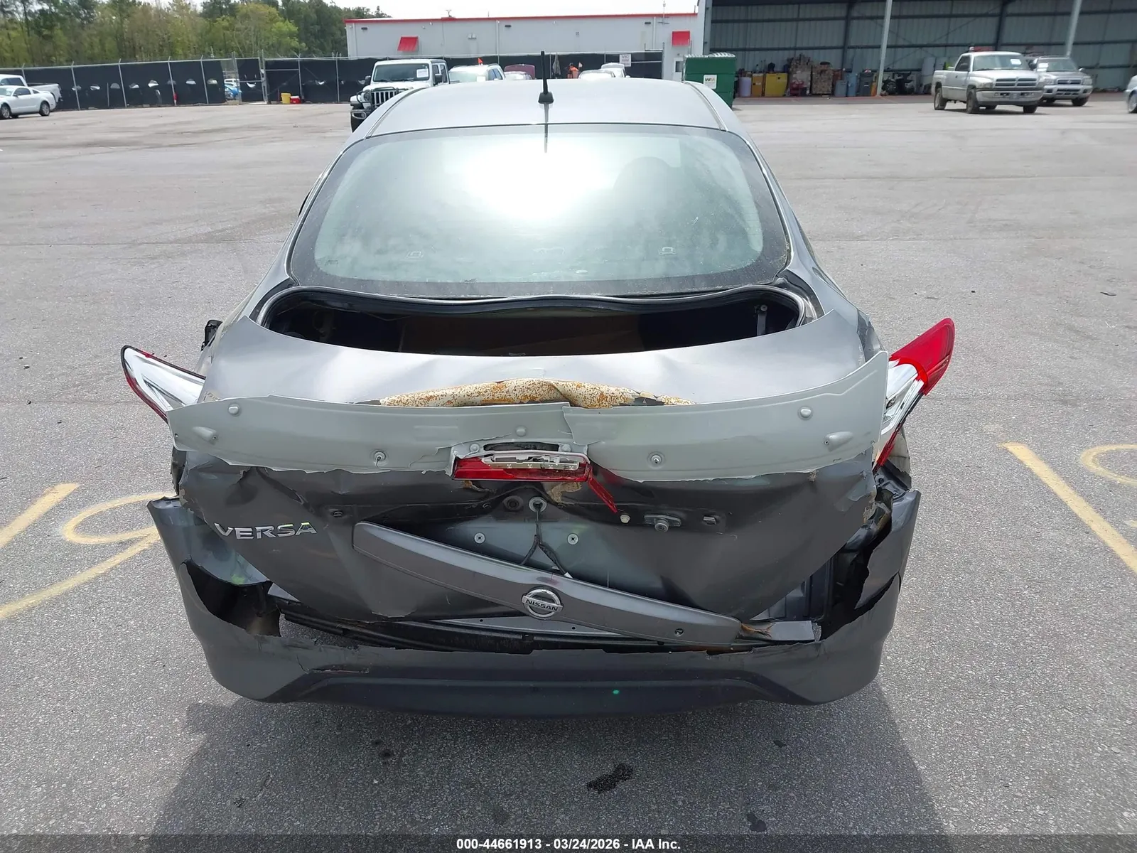 2017 Nissan Versa Sedan S Plus