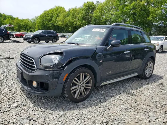 2017 MINI Countryman Cooper