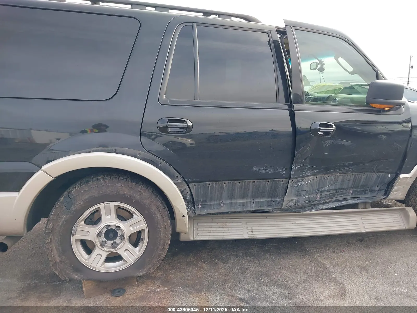2005 Ford Expedition Eddie Bauer