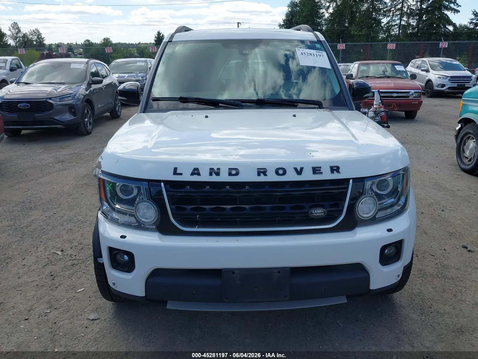 2014 Land Rover LR4 LUX