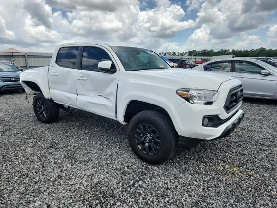 2023 Toyota Tacoma 4WD TRD Off Road