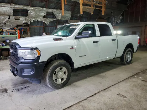 2022 Ram 3500 Tradesman