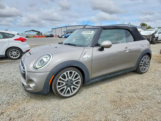 2019 MINI Convertible Cooper S
