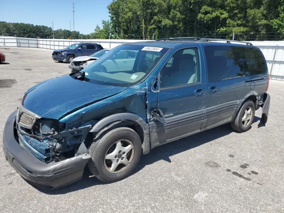 2003 Pontiac Montana w/1SA Pkg