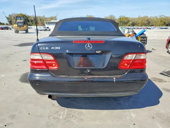 2003 Mercedes-Benz CLK-Class 4.3L