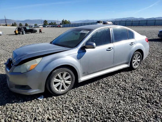 2011 Subaru Legacy 2.5i Prem AWP/HK Audio
