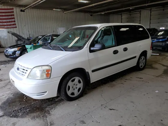 2005 Ford Freestar S