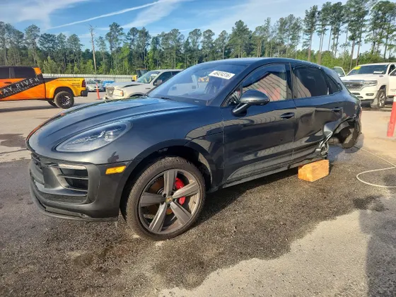 2026 Porsche Macan GTS