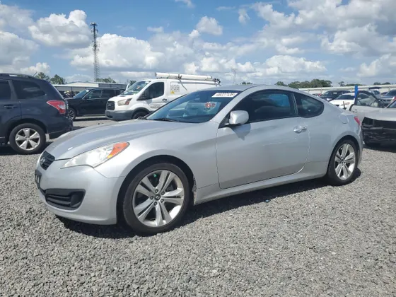 2011 Hyundai Genesis Coupe