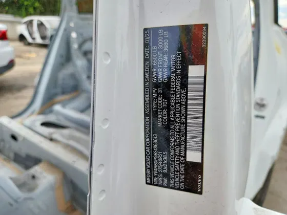 2025 Volvo XC90 Plug-In Hybrid Ultra