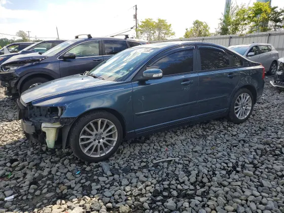 2011 Volvo S40