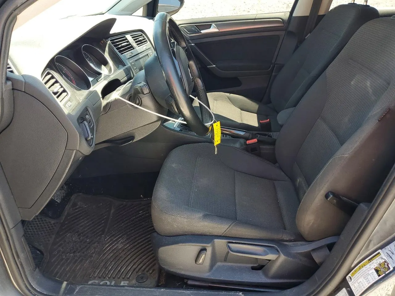 2019 Volkswagen Golf SportWagen S