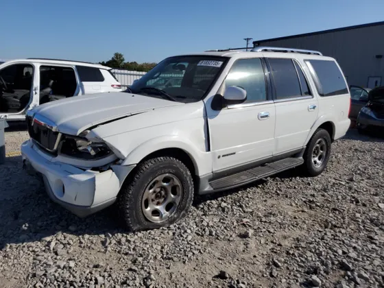 2002 Lincoln Navigator