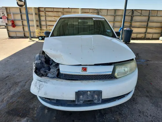 2004 Saturn ION ION 1