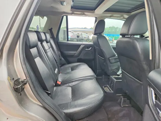 2008 Land Rover LR2 SE