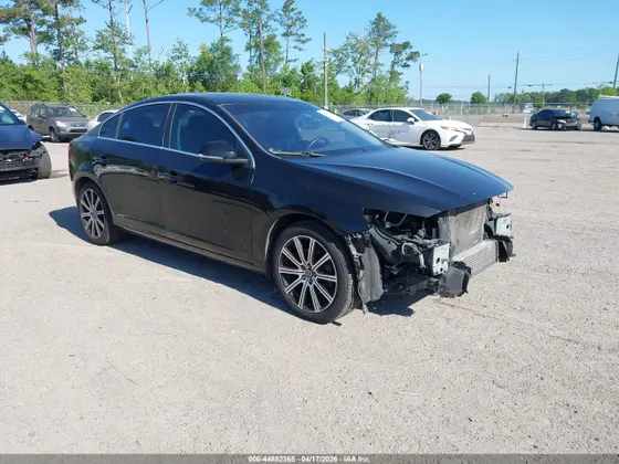 2016 Volvo S60 Inscription T5 Drive-E Premier