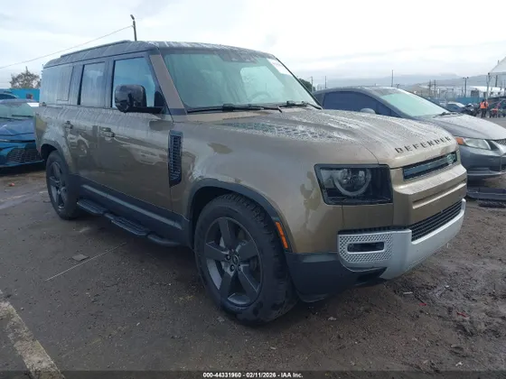 2025 Land Rover Defender S