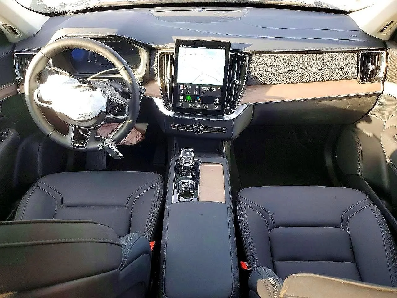 2025 Volvo XC90 Plus