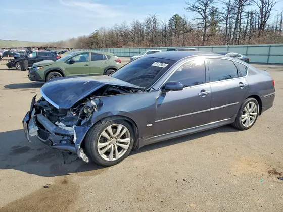 2008 INFINITI M35