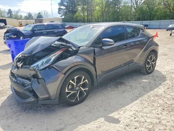 2022 Toyota C-HR Limited