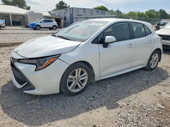 2021 Toyota Corolla Hatchback SE