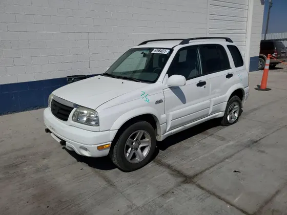 2002 Suzuki Grand Vitara JLX