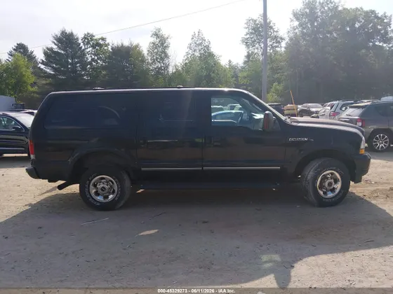 2004 Ford Excursion Limited