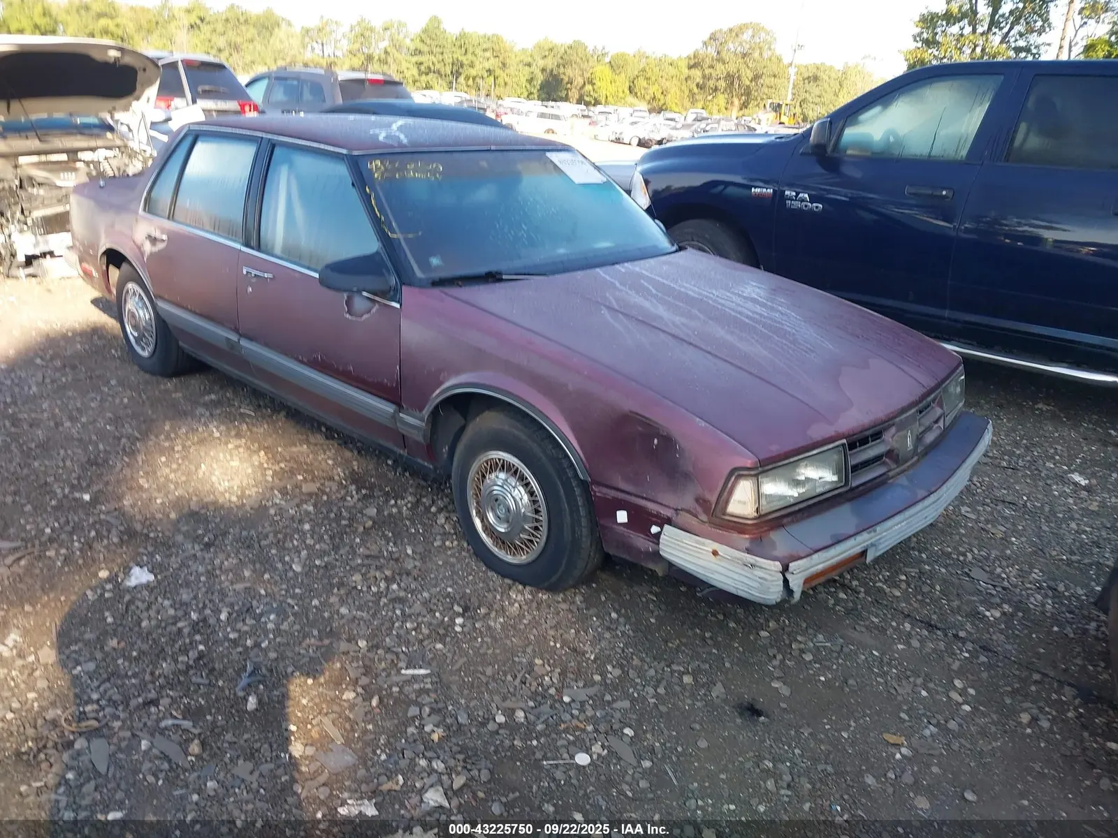1990 Oldsmobile Delta 88 ROYALE
