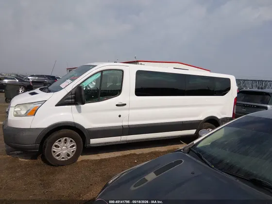 2016 Ford Transit Wagon XLT