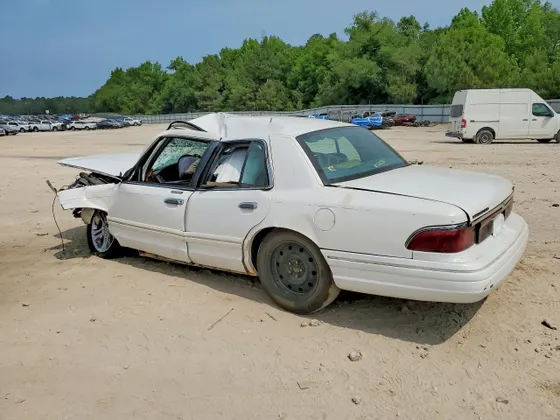 1997 Mercury Grand Marquis GS