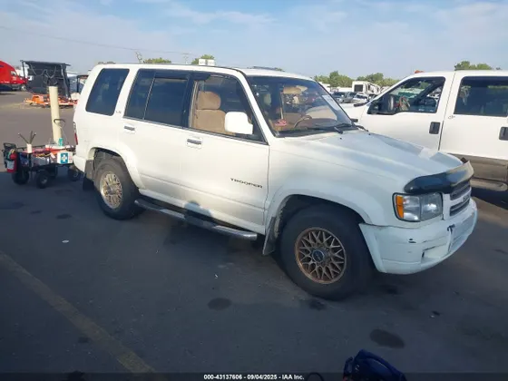 2000 Isuzu Trooper S