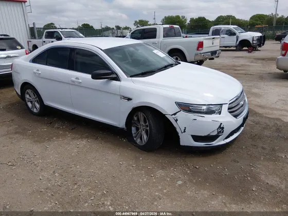 2018 Ford Taurus SE
